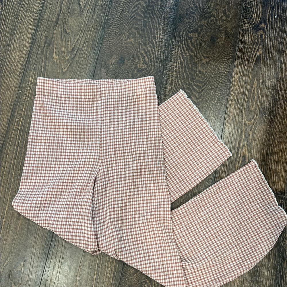 Aritzia lightweight gingham pant